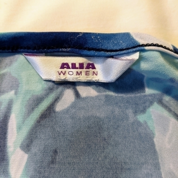 Women's Alia dress blouse 1x - Picture 4 of 4